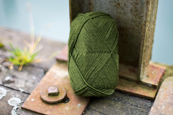 Frangipani 5-ply Guernsey Yarn OLIVE