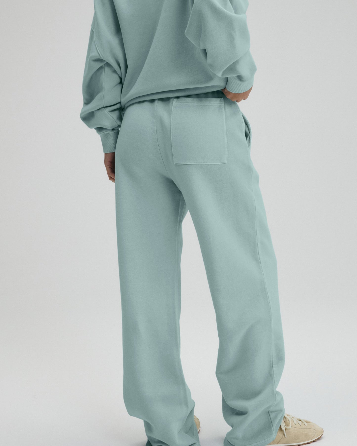 Echo Washed Straight Leg Sweatpants - Ocean Blue/Midnight Blue