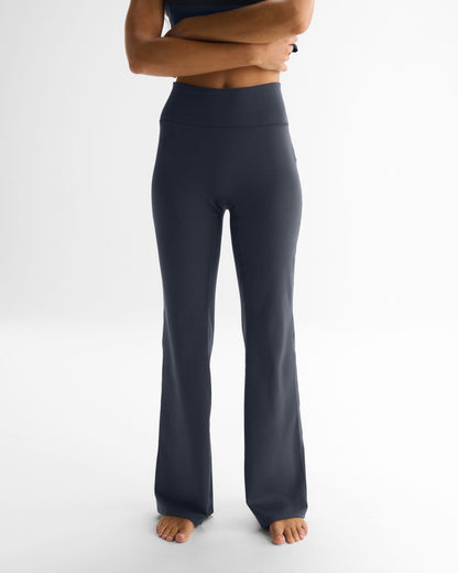 Flared Yoga Pants - Midnight Blue