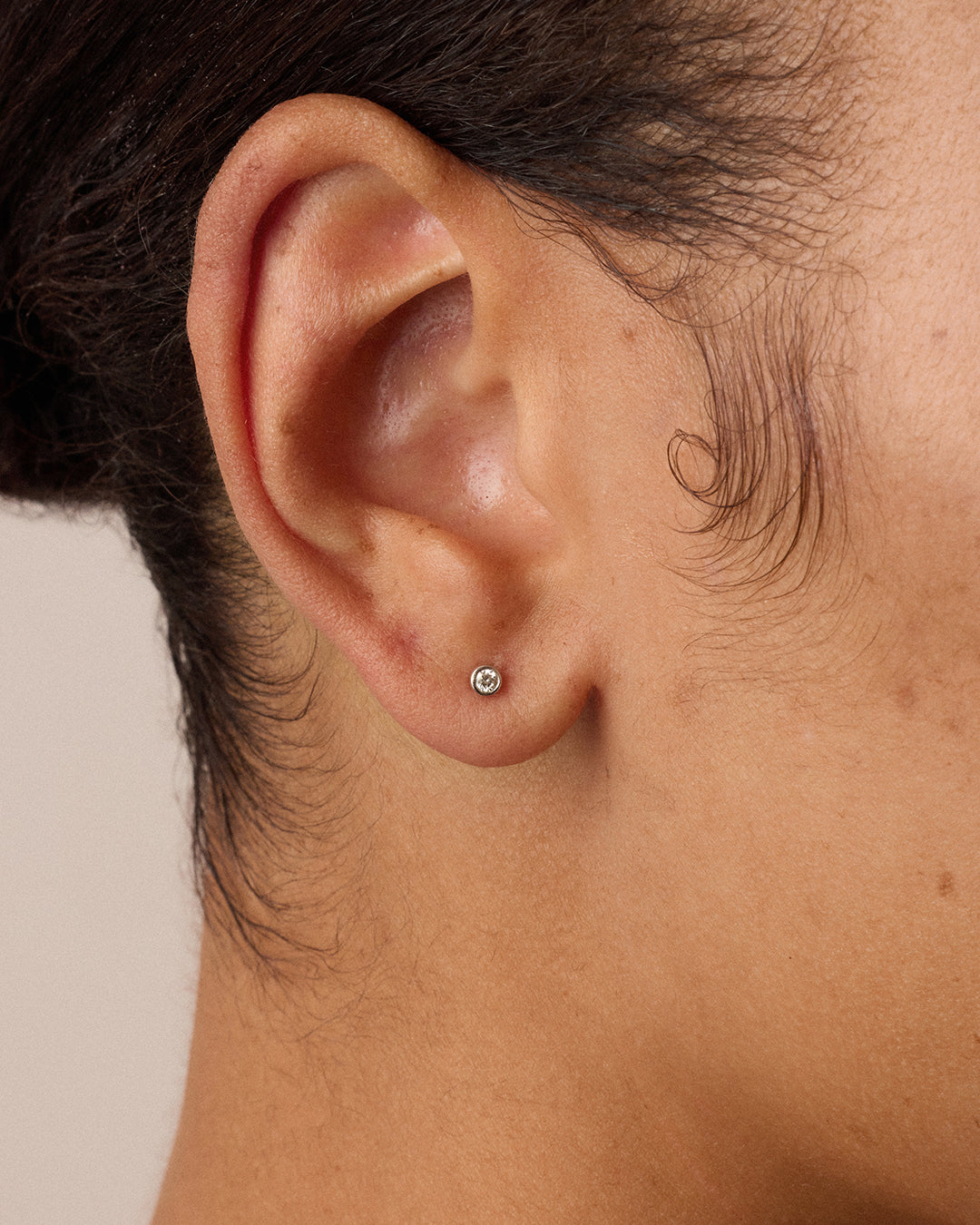 14K Classic Diamond Flat Back Single Stud