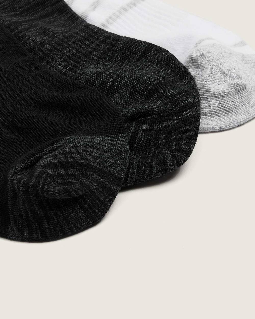 Thin Sport Socks, 3 Pairs - Active Zone