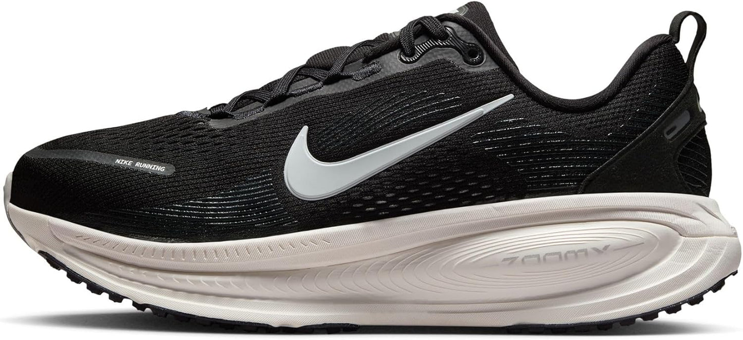 NIKE Women's Vomero 18