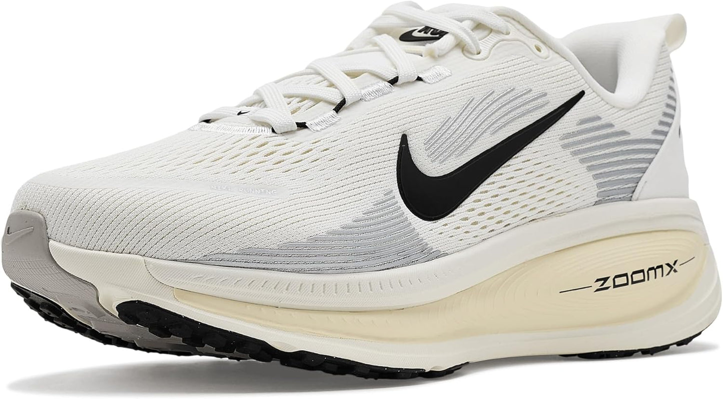 NIKE Women's Vomero 18