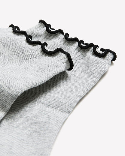 Ankle Socks with Contrasting Lettuce Edge