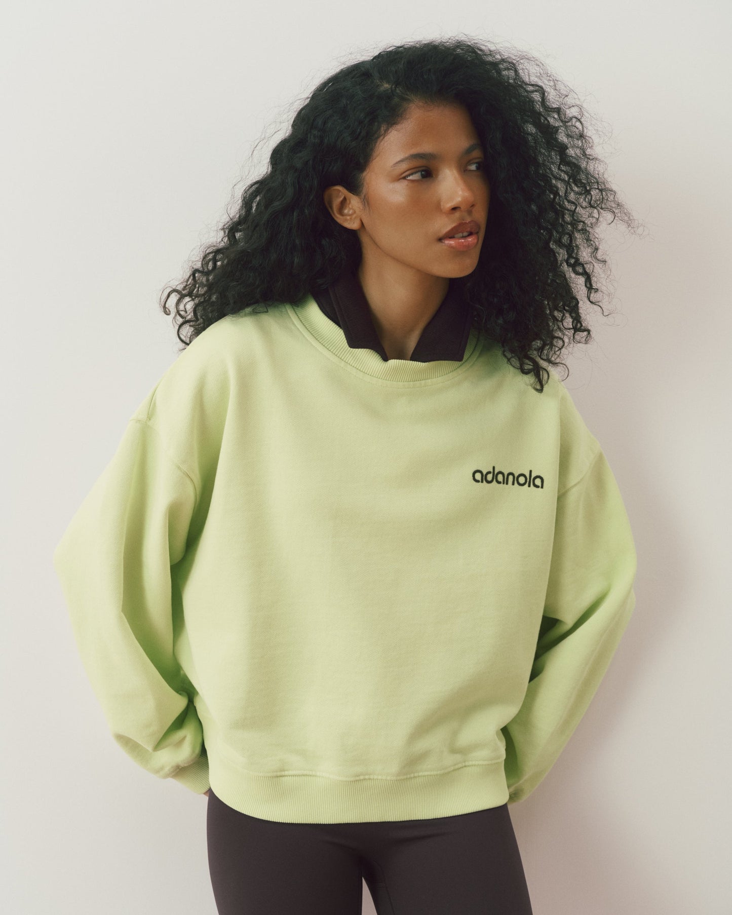 Studio Loose Fit Sweatshirt - Washed Lime Green/Coffee Bean