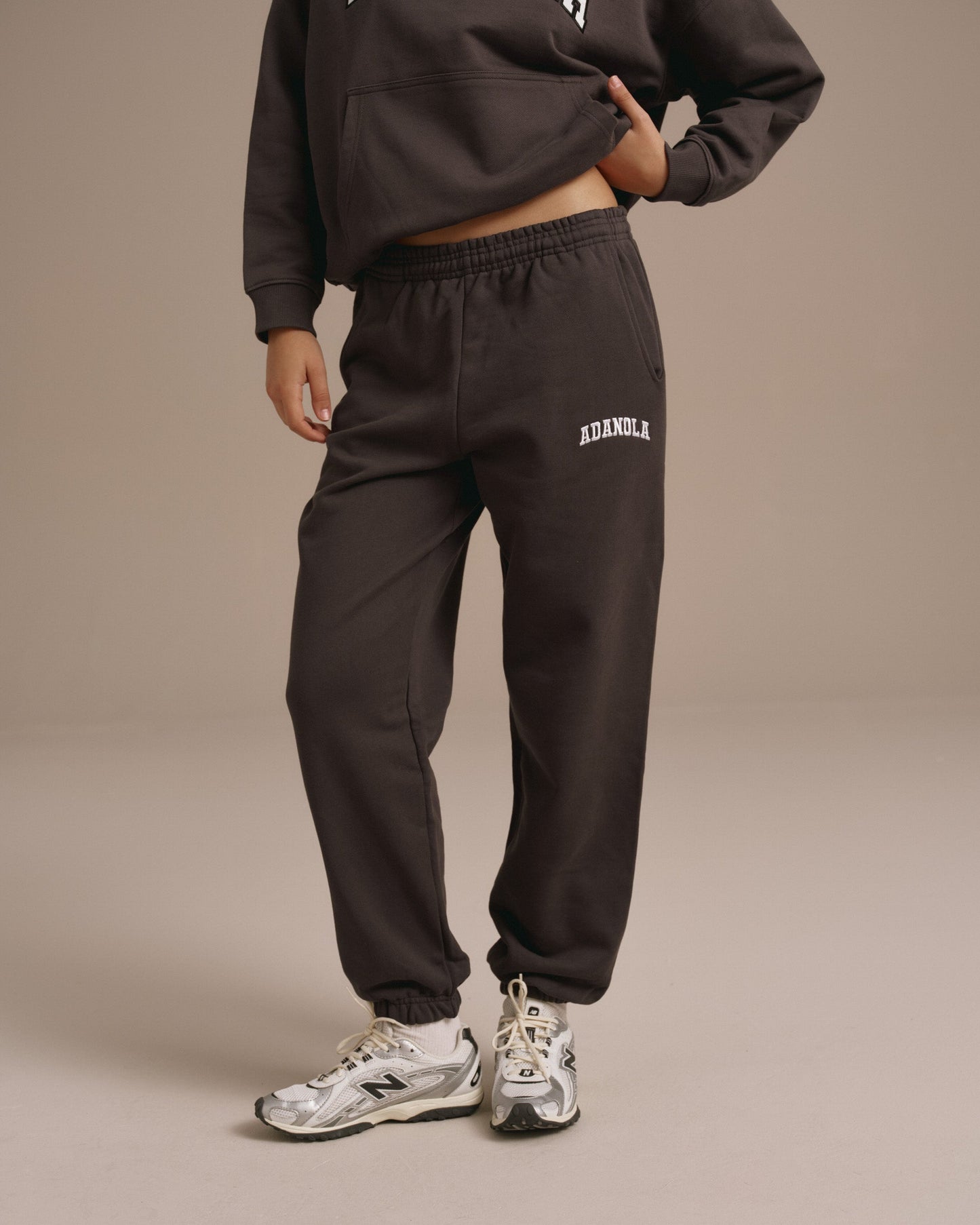 Varsity Sweatpants - Washed Coffee Bean