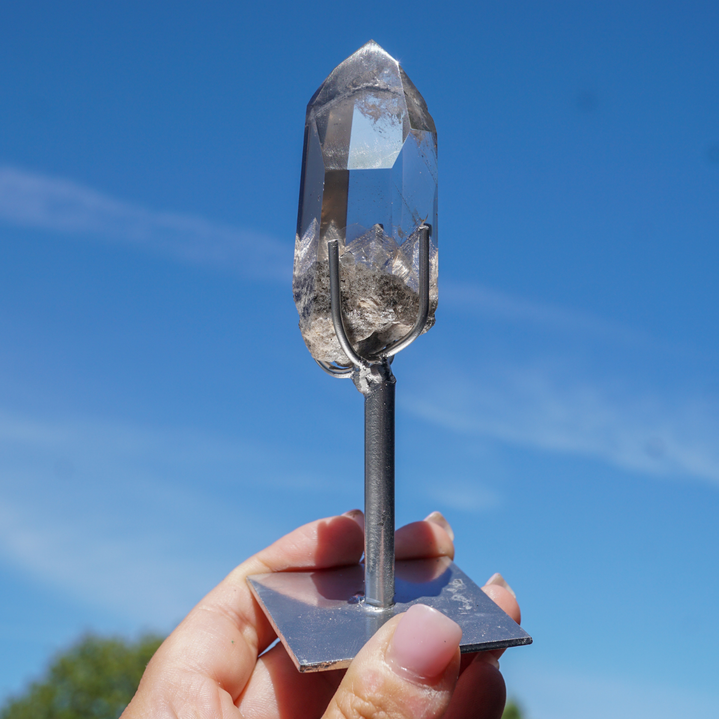 Phantom Quartz on Stand A