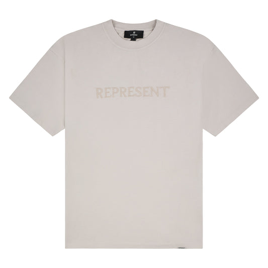 Embroidered Serif Tee | Concrete