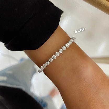 Buttercup Laboratory Grown Diamond Scalloped Tennis Bracelet