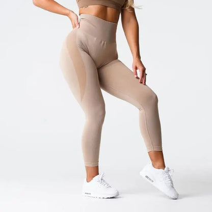 Peeli Contour Seamless Leggings