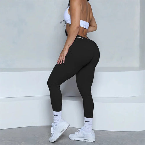 V-Back Scrunch Leggings