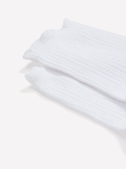 Textured Ankle Socks with Scalloped Edge